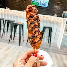 Máquina Eléctrica para Crepe Suiço, CornDogs, Crepaletas